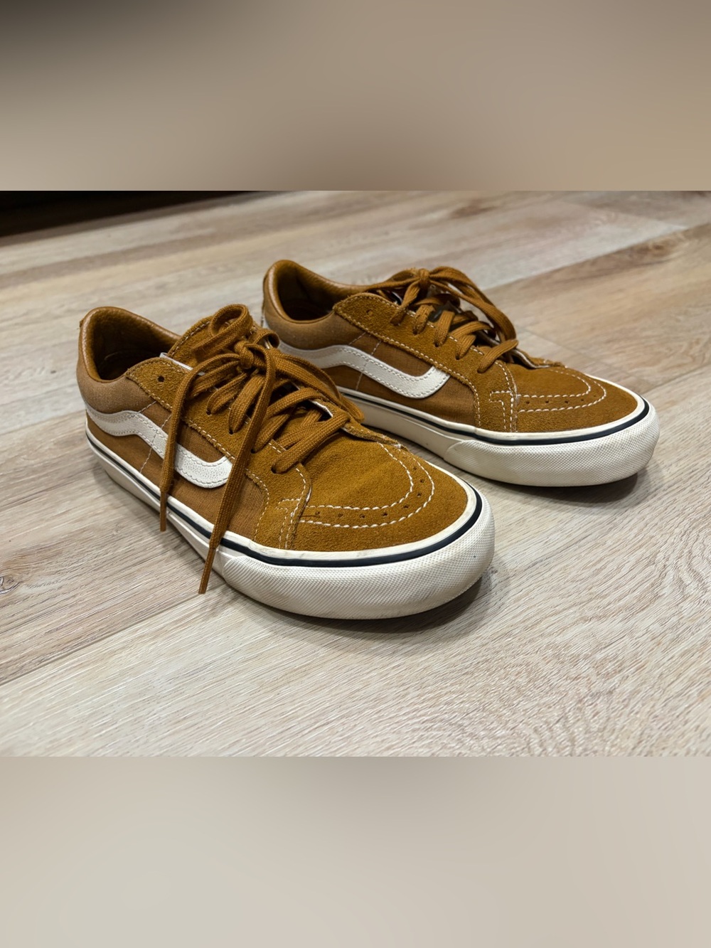 Vans Kids Old Skool Sneakers in Brown and White